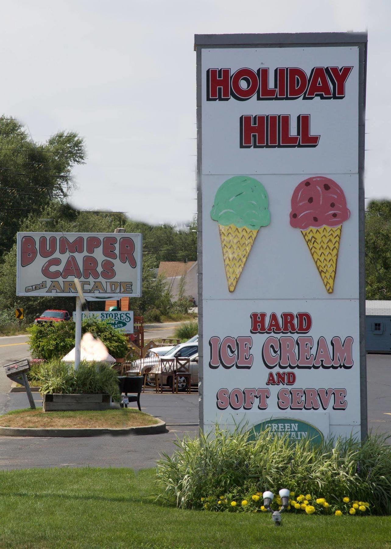 Holiday Hill Inn & Suites Dennisport Exteriör bild